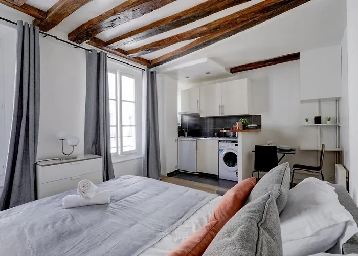 Le Marais - Republique Studio Apartamento París